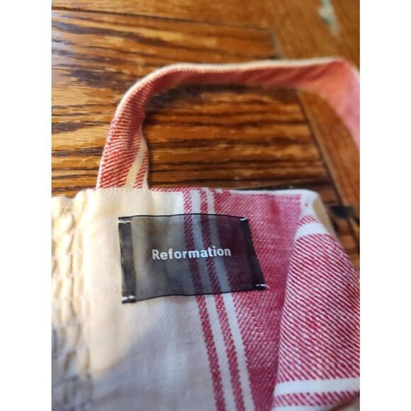 NWT Reformation Coconut Romper in red Stripe sz 12 - Picture 2 of 5